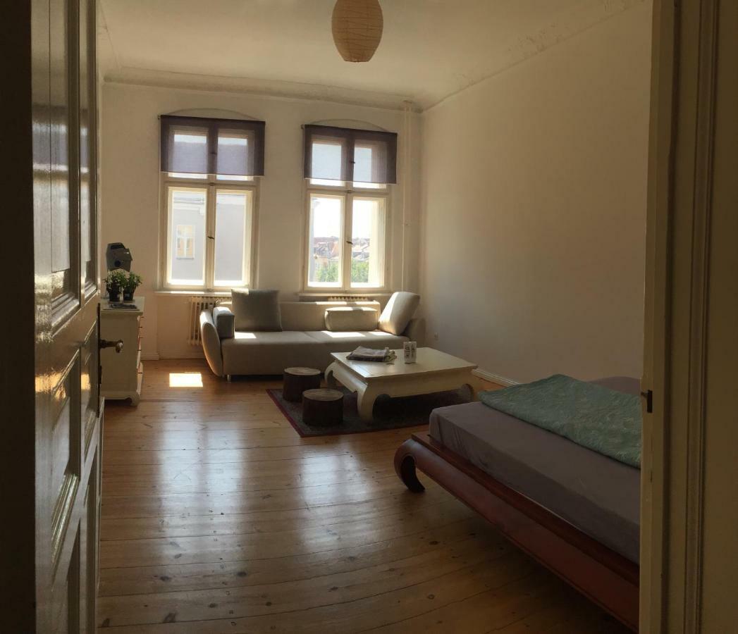 Heller Großer Jugendstil Altbau In Tempelhof Privatunterkunft *